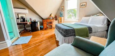 Eastview Room at Point Breeze Guest House